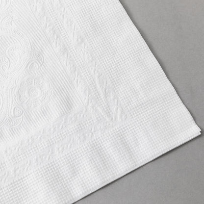 White Soft Dinner Napkin, 1/4 Fold 2-ply, 16" x 16", 20 x 100 napkins